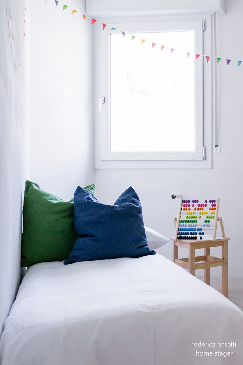 Home staging - camera da letto bimbo foto frontale